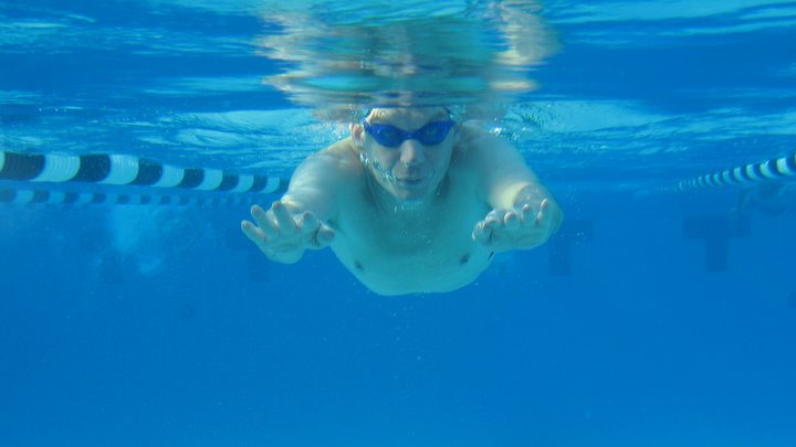 Markus under water
